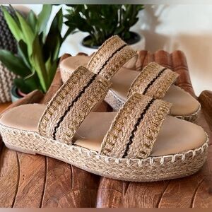 Neutral and Natural 1” Platform Sandals!